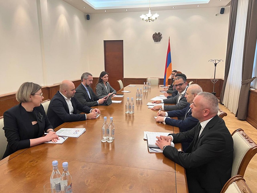 Тимур Максимов: взаимодействие России и Армении в перспективе ждет новый этап развития